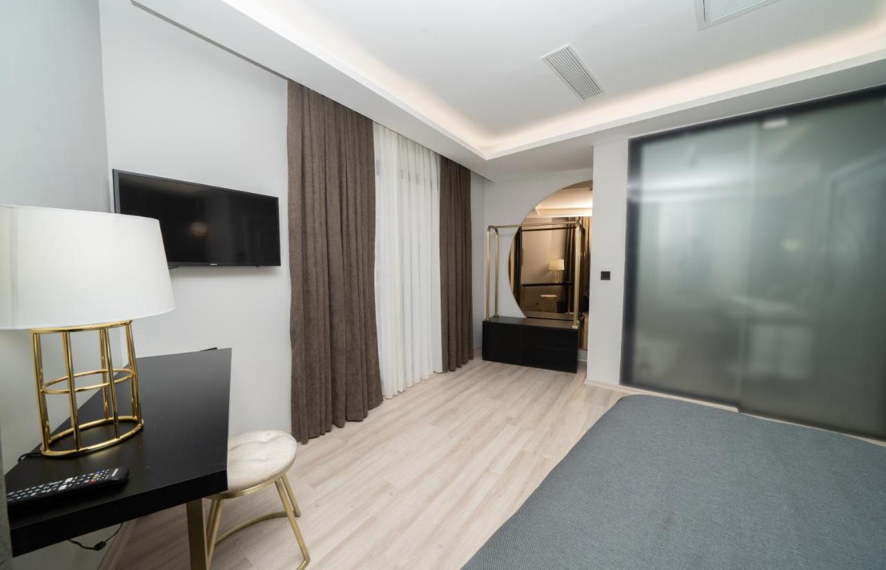 Hotel Fama Karakoey Stambuł Zewnętrze zdjęcie