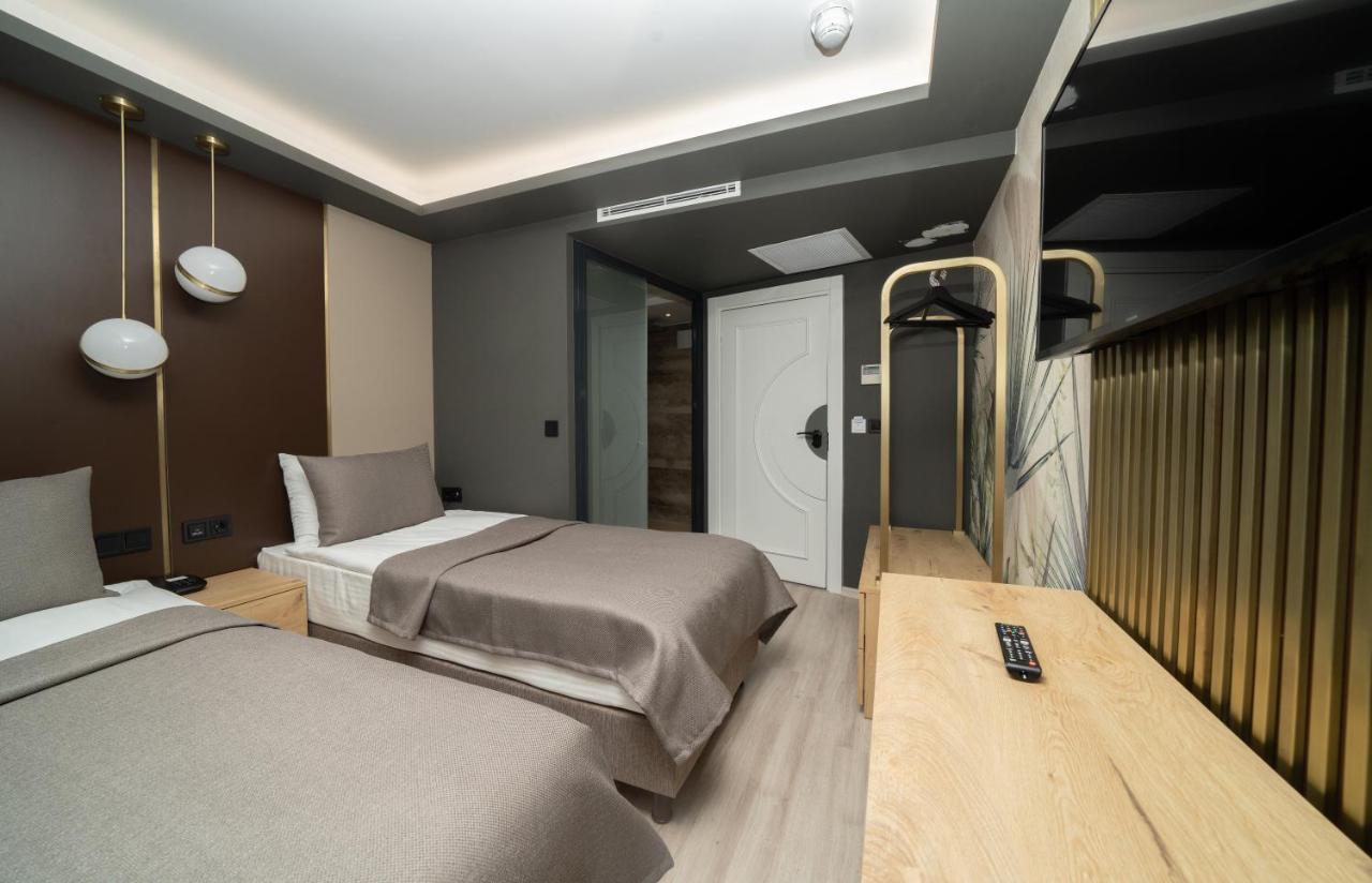 Hotel Fama Karakoey Stambuł Zewnętrze zdjęcie